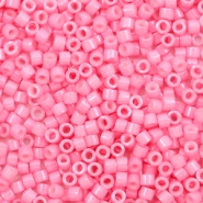 Perline Miyuki Delica 11/0 Opaque dyed carnation pink DB-1371
