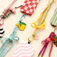 Set di ispirazione Crea portachiavi e collane colorate con paracord trendy