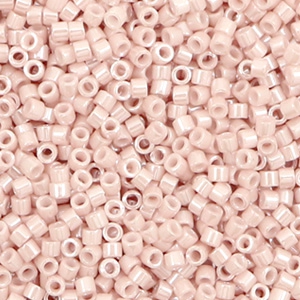 Perline Miyuki Delica 11/0 Opaque pink champagne ceylon DB-1535