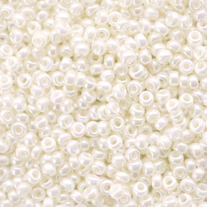Rocailles Miyuki 11/0 Ceylon ivory pearl white 11-591