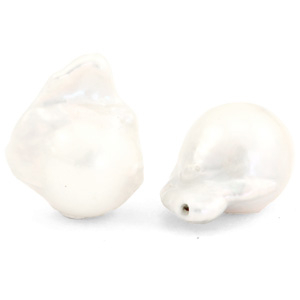 BQ Perle di acqua dolce di alta lucentezza goccia bianco naturale