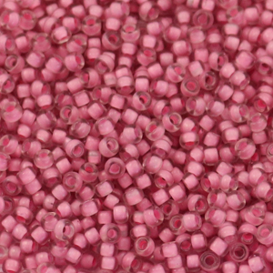 Rocailles Miyuki 11/0 Semi frosted light raspberry lined crystal 11-1931