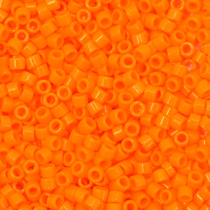 Perline Miyuki Delica 11/0 Opaque mandarin orange DB-1133