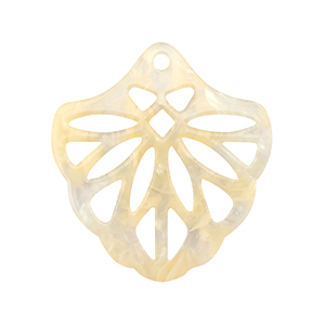 Pendenti in resina beige sabbia trasparente