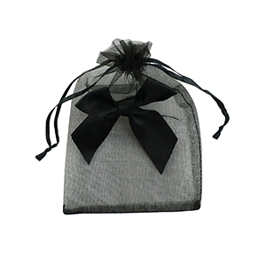 Sacchetti in organza con fiocco nero