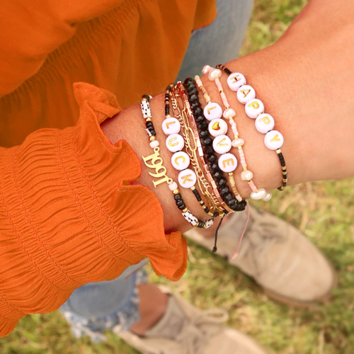 Braccialetti di tendenza in filo coda di topo con perline Miyuki e alfabeto