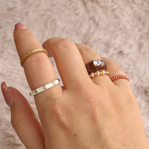 Crea la tua collezione con gli anelli in ottone