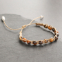 Come creare robusti bracciali da uomo