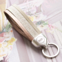 Idea con portachiavi Mix & Match con pelle DQ e cordoncino tubolare intrecciato