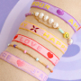 Usa questo bel nastro per la tua collezione di bracciali