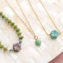 Idee creative con perline di pietre naturali colorate