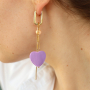 Crea una collezione statement con perline in acrilico e ciondoli 
